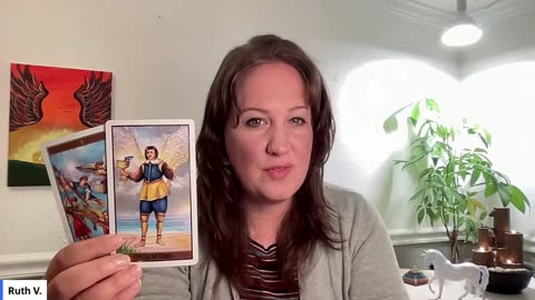 Shocking Tarot Reading on the Moon and Moon People #moon #hiddenhistory