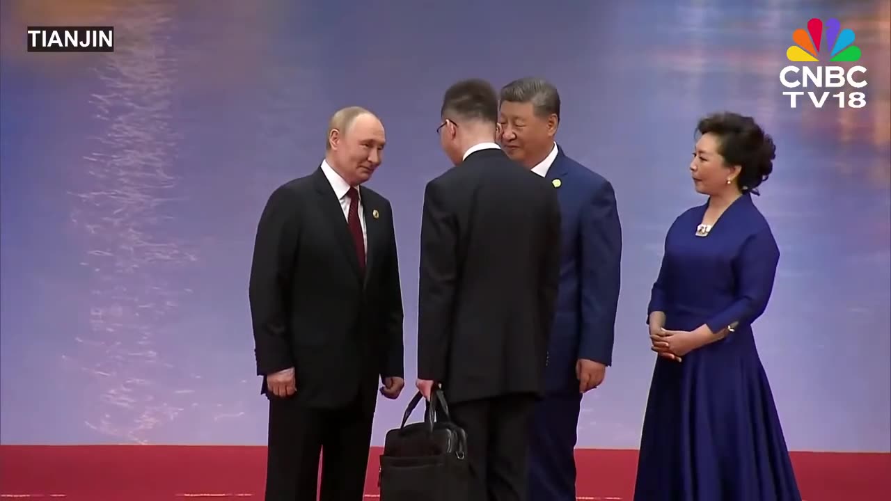 Photo Ceremony at SCO Summit in Tianjin | Xi Jinping, Putin & Modi Show Global Unity