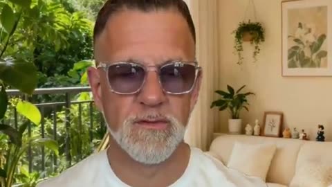 This guy so eloquently describes Trump