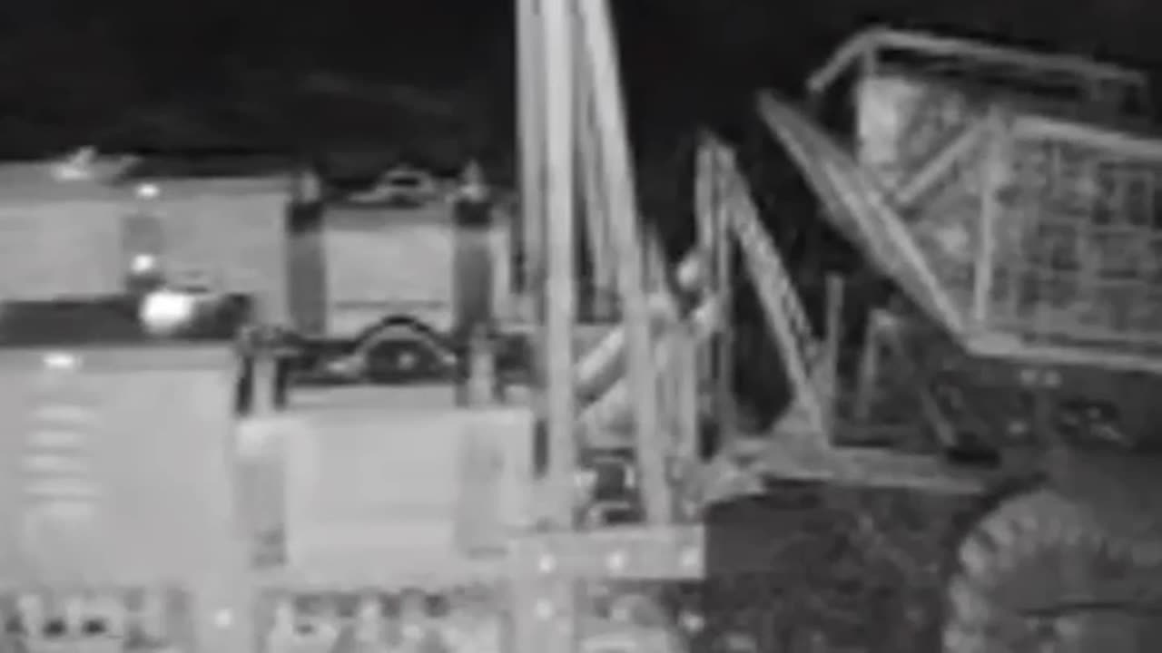 Ukrainian RC Recovery Vehicle Rescuing a Wounded Comrade