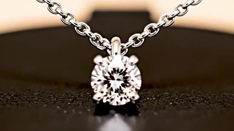 TIFFANY & CO. SOLITAIRE NECKLACE