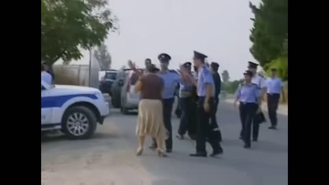 ΑΝΕΛΕΗΤΟΣ ΔΙΩΓΜΟΣ ΟΡΘΟΔΟΞΩΝ ΣΕ ΔΙΑΜΑΡΤΥΡΙΑ ΣΤΗΝ ΠΑΦΟ ΚΑΤΑ ΤΟΥ ΠΑΠΑ ΤΟ 2009