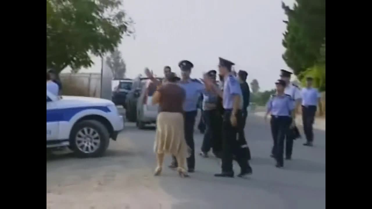 ΑΝΕΛΕΗΤΟΣ ΔΙΩΓΜΟΣ ΟΡΘΟΔΟΞΩΝ ΣΕ ΔΙΑΜΑΡΤΥΡΙΑ ΣΤΗΝ ΠΑΦΟ ΚΑΤΑ ΤΟΥ ΠΑΠΑ ΤΟ 2009