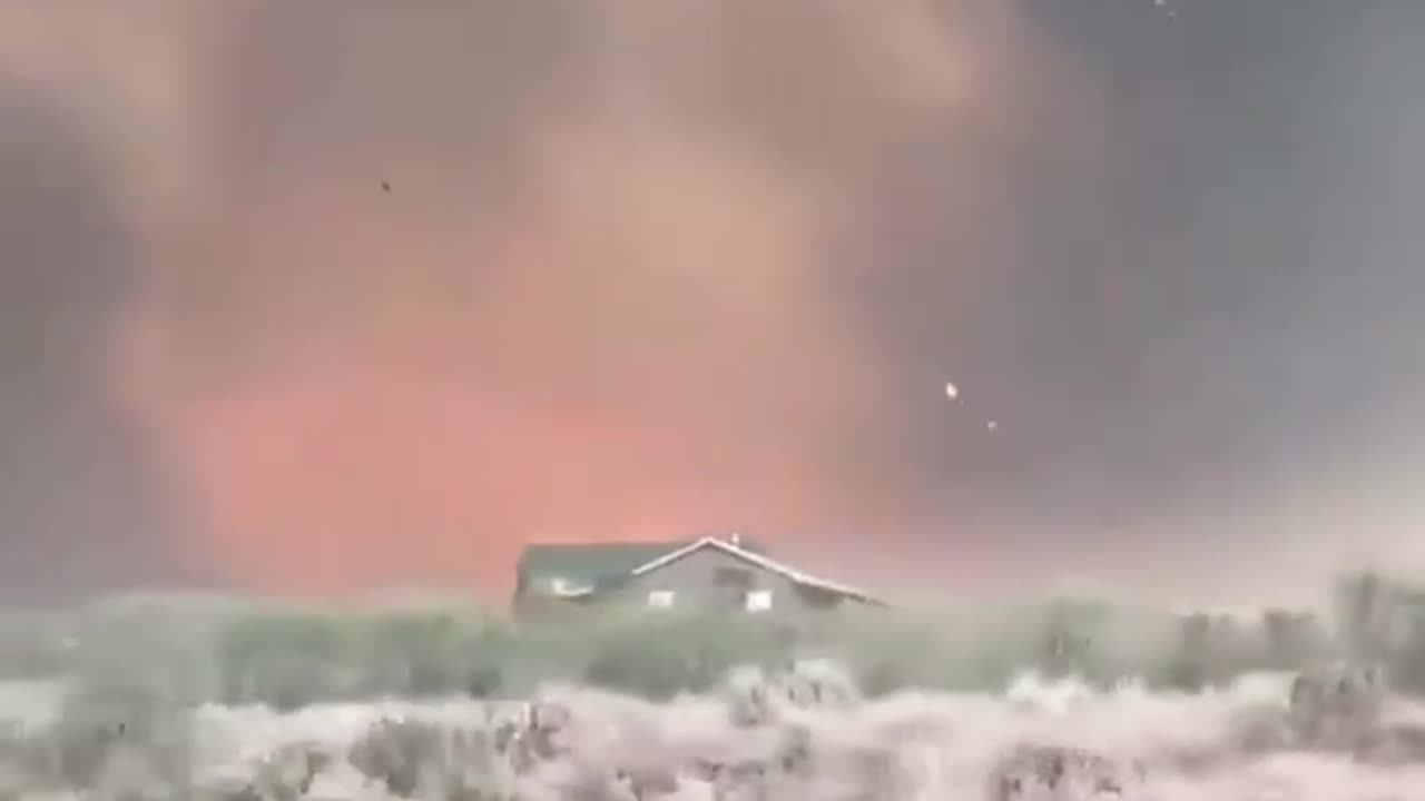 ❗️Insane FIRENADO cooks Utah homes