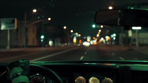 Ryan Gosling driving for 4 hours with Nightcall by Kavinsky