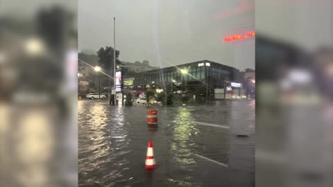 Bus passenger videos severe flooding in New Jersey