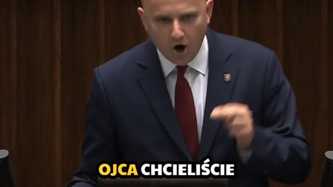 Poseł @DariuszMatecki : Matkę przyprowadzacie na pogrzeb w więziennym drelichu