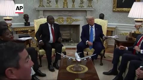 Trump DESTROYS Reporter for 'Stupid' Question