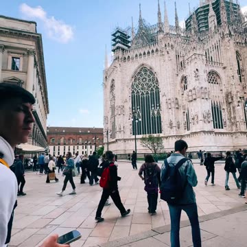 Milan: A City Obsessed with Style 🇮🇹❤️ - #MilanStyle#FashionCapital#ItalianChic#StyleObsessed