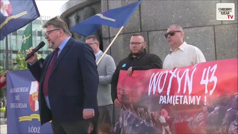 Przemówienia na zakończenie Łódzkiego Marszu Pamięci Ofiar Ludobójstwa OUN-UPA