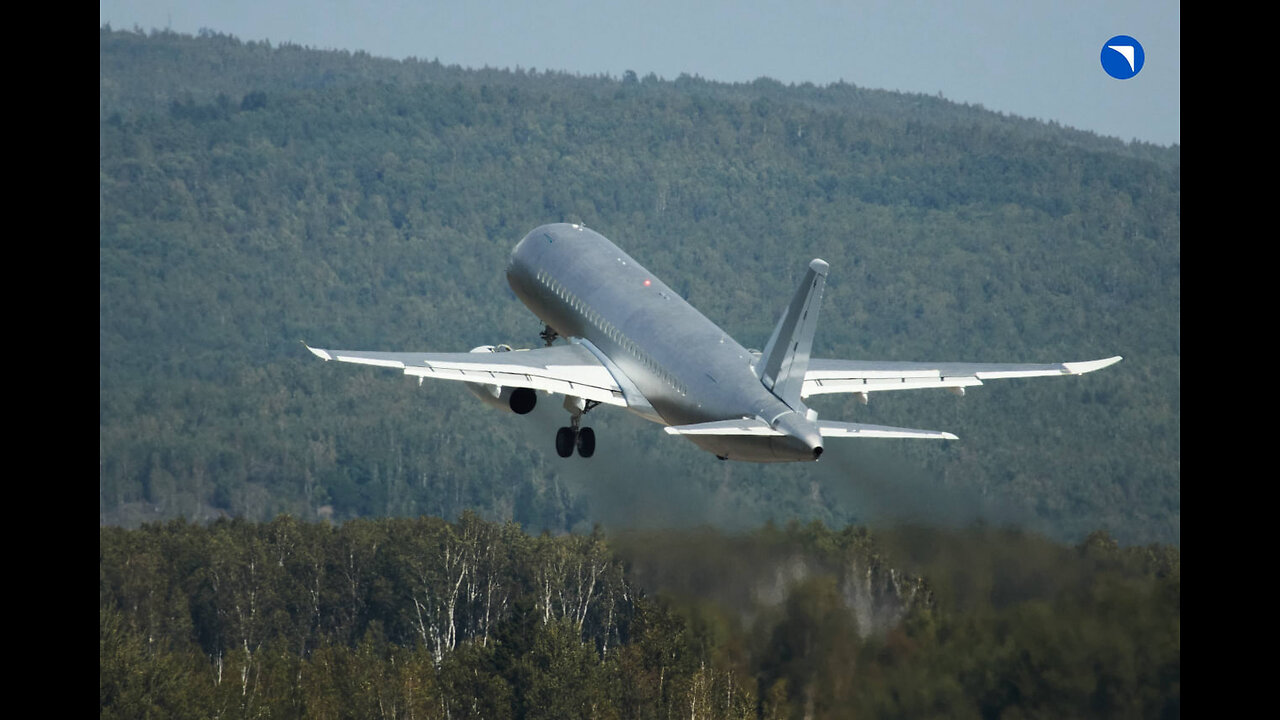The first flight of the SJ-100,built with serial technologies,took place in Komsomolsk-on-Amur