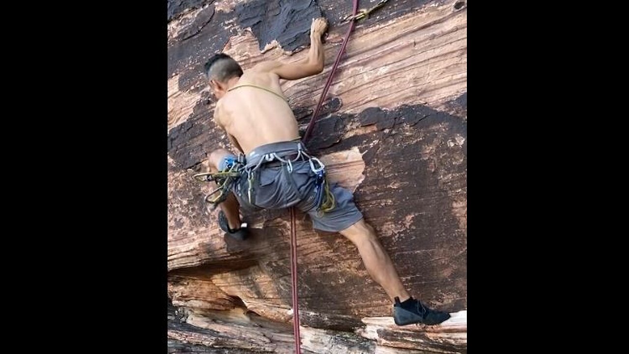 Red Rock TR Climbing Beta Series E45 (2025): Red Springs Rock: Boulder Dash (5.11a/b)