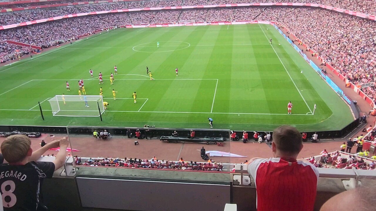 The Moment That shook the Emirates Stadium. Alberic Walters Video. Arsenal VS Villareal 2025