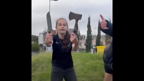 Arrestan a adolescente al intentar defenderse con un arma blanca