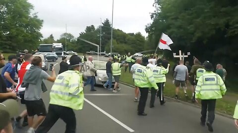 Protest in Norwich near hotel housing asylum seekers, clashes with police