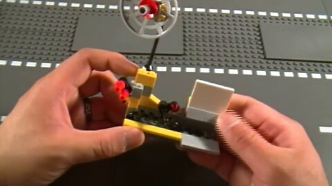 Lego 8424 ‧ Mater's Spy Zone - Cars 2 Brickformula Review