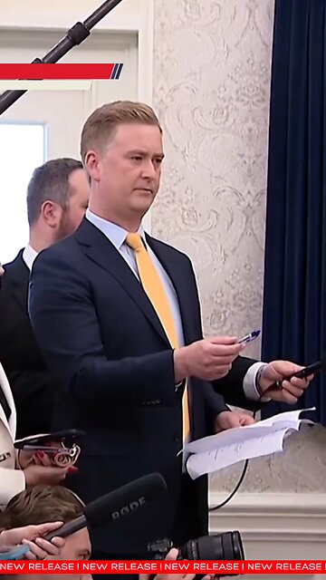 Trump to Macron: "Keep the Door Closed" in Marriage Advice After Viral Plane Video #japdmedia