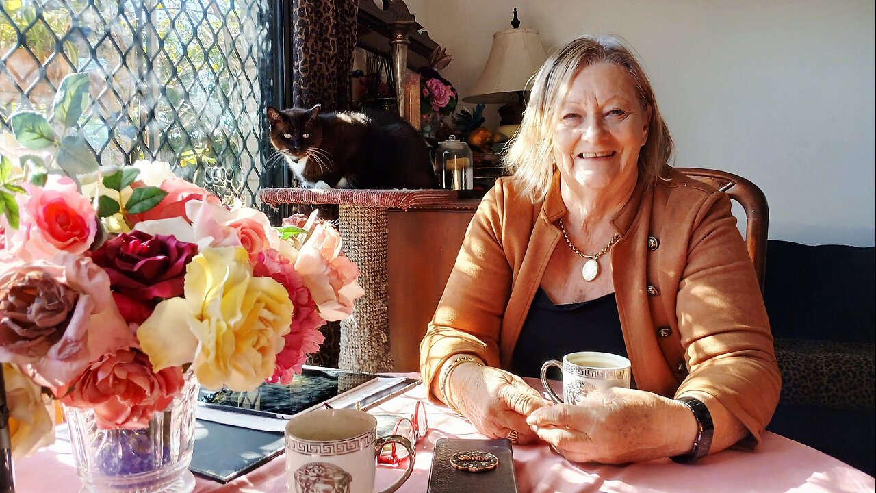 No Longer Lucky, now it's the Battle country. Ipswich voices, Marlene