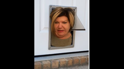 Let’s take a look and see if Bummy is living with one of her subs!!