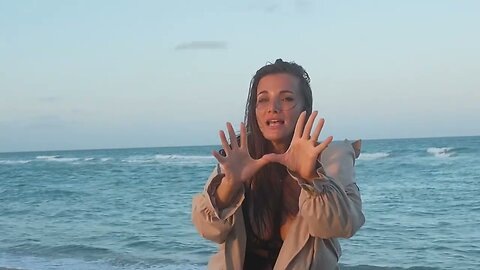 Kira Shine | “Besame”