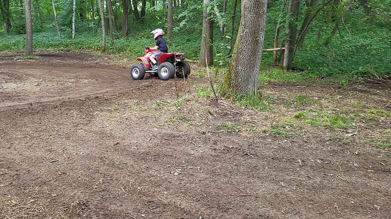 300ex on Track in the woods