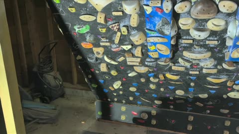 Climbing With A Tweaked Finger!!