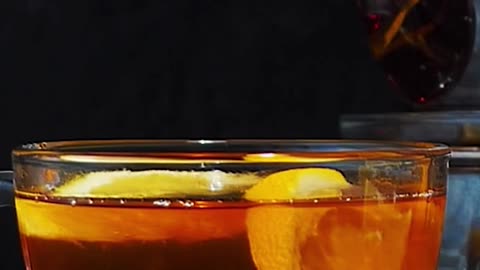 Which is better? Coffee or tea? #health #healthy #healthyadvice #reels #shorts