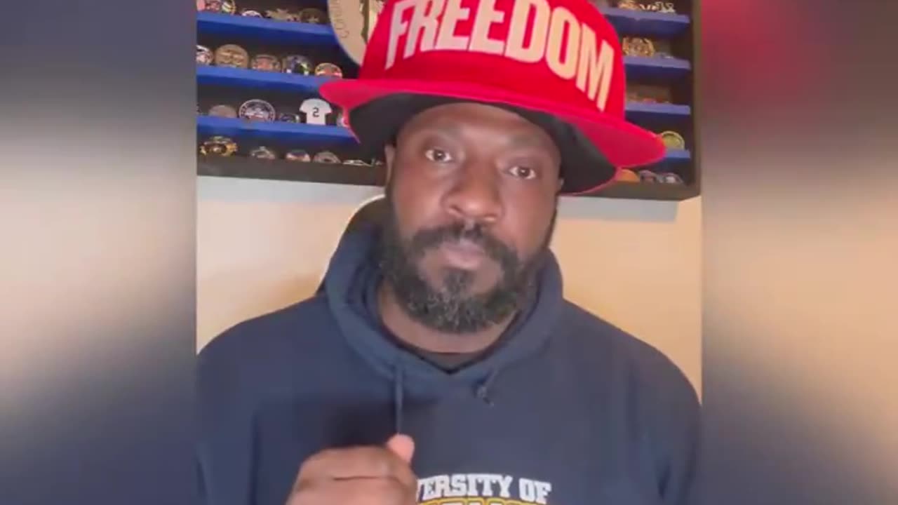 Zeek Arkham trolling morons again