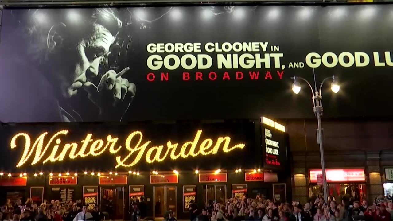 Star-studded season brings crowds to Broadway theatres