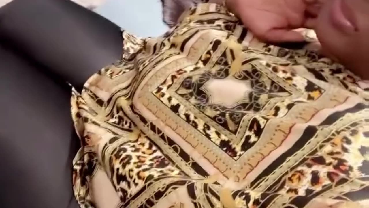AKOSUA HIPSY12