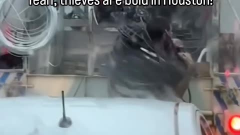 Apparent Thief Steals Wire Coil Right Off the Truck
