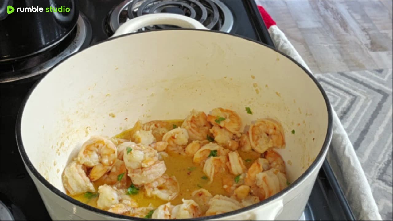 Shrimp Scampi's on the menu (nom nom)
