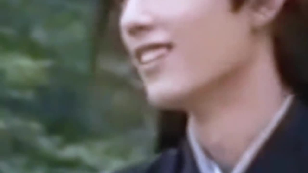 Their Eyes Don’t Lie—You Can Feel the Novel’s Love!