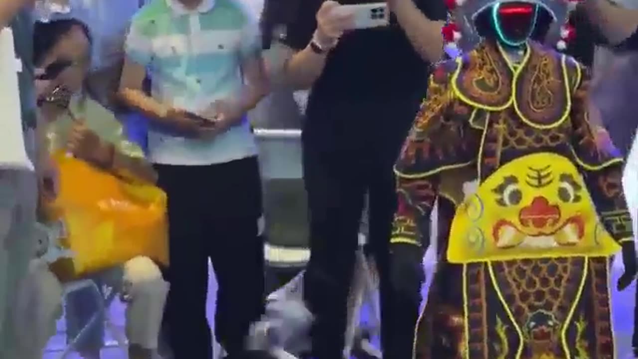 🤖💃 Watch This Robot Dance Like Nobody's Watching! | FunFM