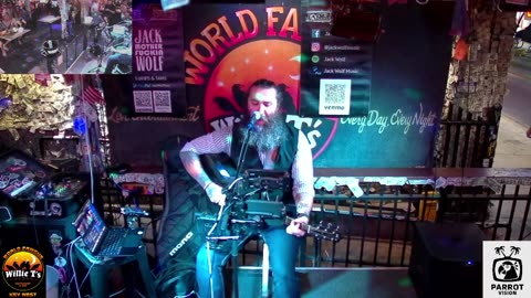 LIVE Music Everyday!