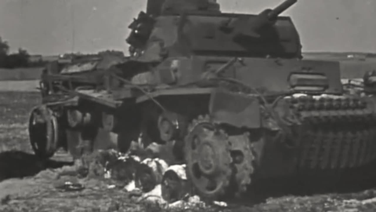 Panzer III tanks with 1. Panzerarmee knocked out on the Eastern Front during Operation Barbarossa