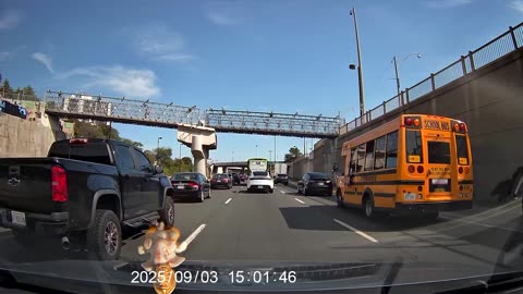 Crash at Exit 149 Gardiner Expressway in Toronto