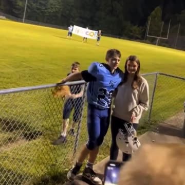 This boy has the best friend in the world