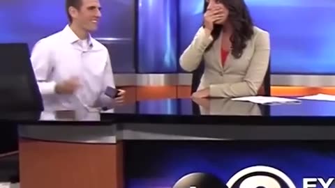 News anchor unintentionally introduces boyfriend's proposal during live newscast.