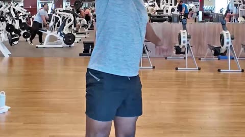 UNILATERAL KETTLEBELL CLEAN TO THRUSTER