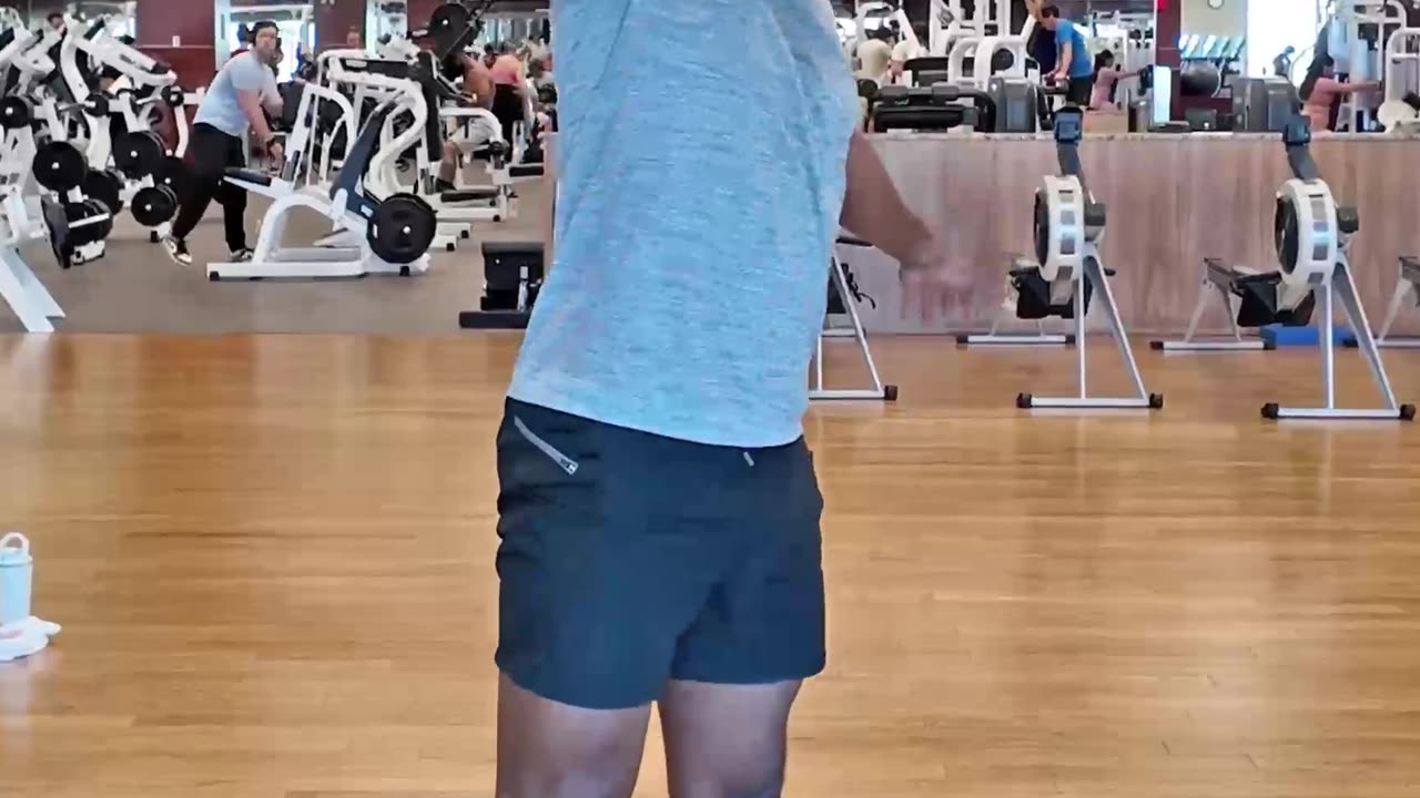 UNILATERAL KETTLEBELL CLEAN TO THRUSTER