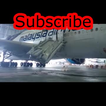 Watch How Malaysian Airlines Escape Slide Shooting #Aviation #Fly #AeroArduino ...