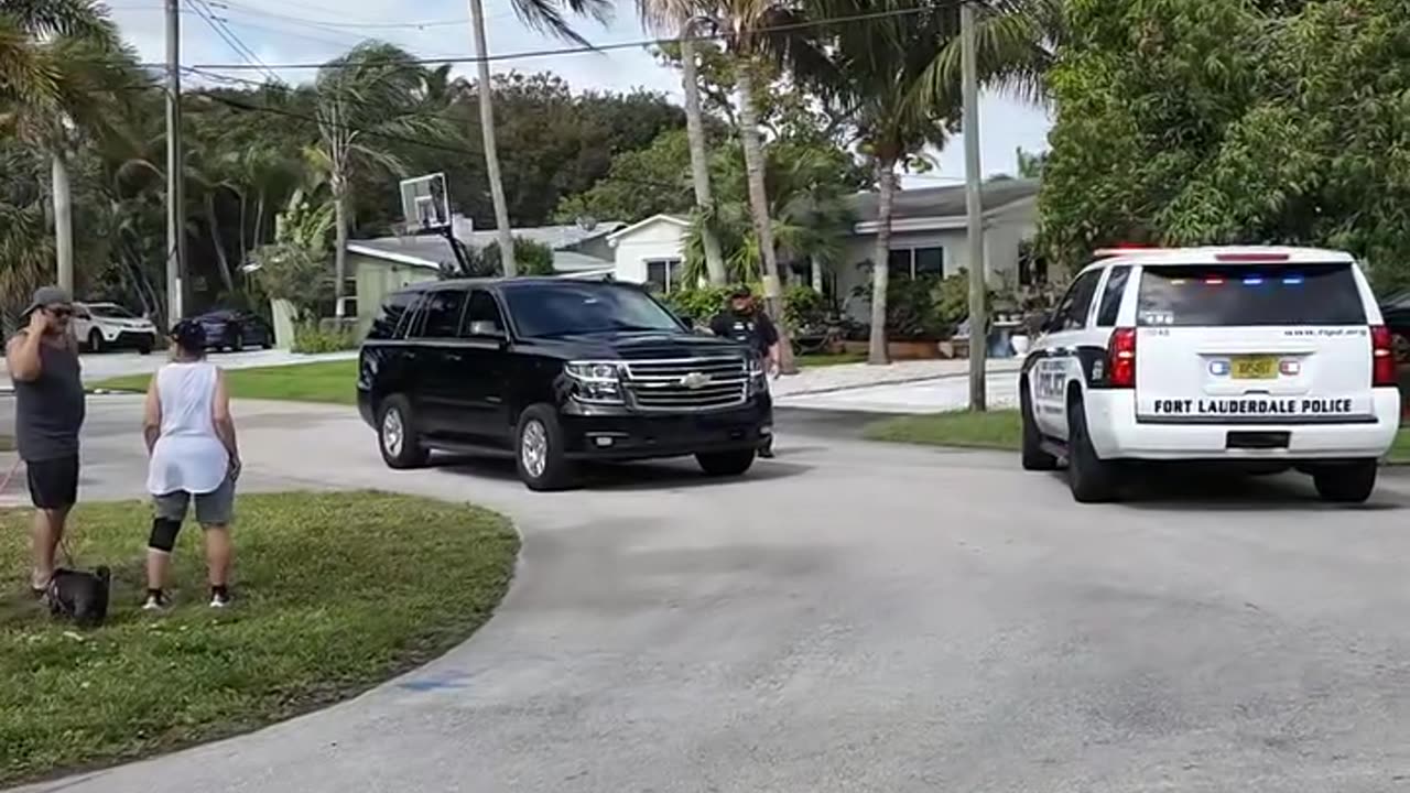 At least 2 dead, 1 injured in possible domestic shooting in Fort Lauderdale