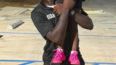 Jamal Roberts' Daughters Add Fun to Post Office with Stickers and Smiles