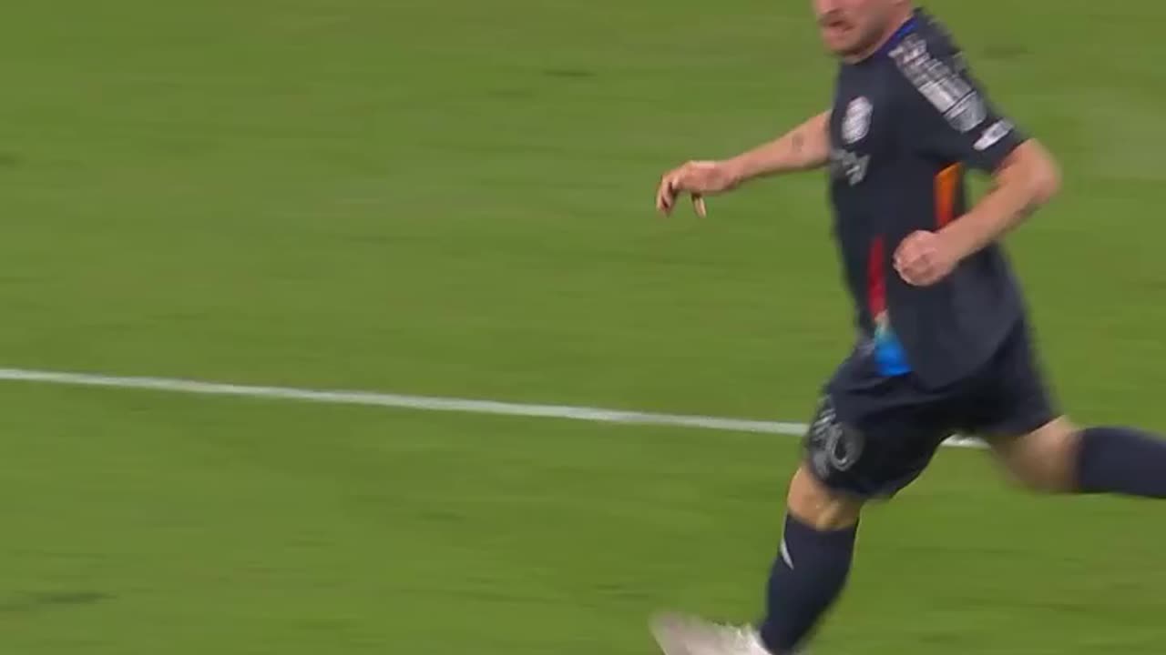 Major League Soccer - First MLS Goal ✅ Two assists ✅ @sandiegofc win ✅ Have a day, @HirvingLozano70.