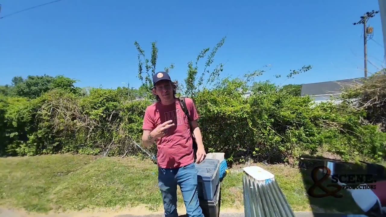 MAKE SPACE AND UNLOAD FOOT LOOSE SET PIECES &SCENE/VMT-VLOG