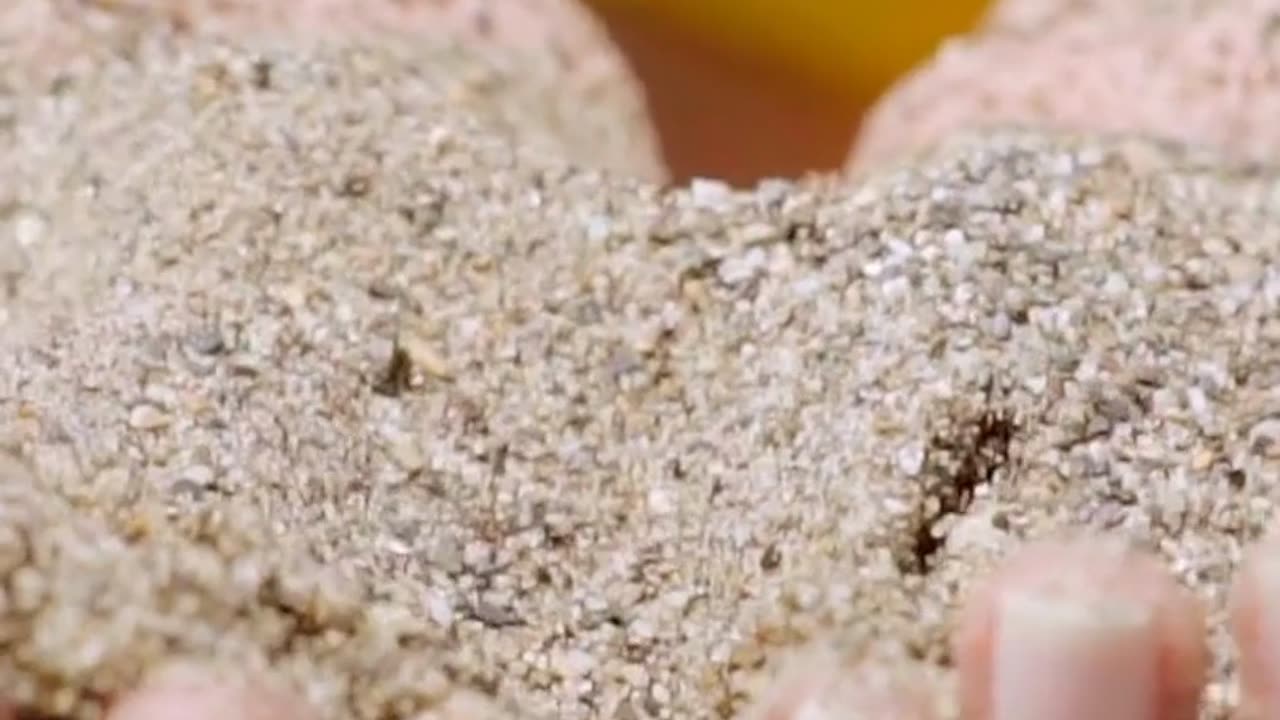 🏜️ The Singing Sand Dunes (Nature’s Weirdest Mystery)