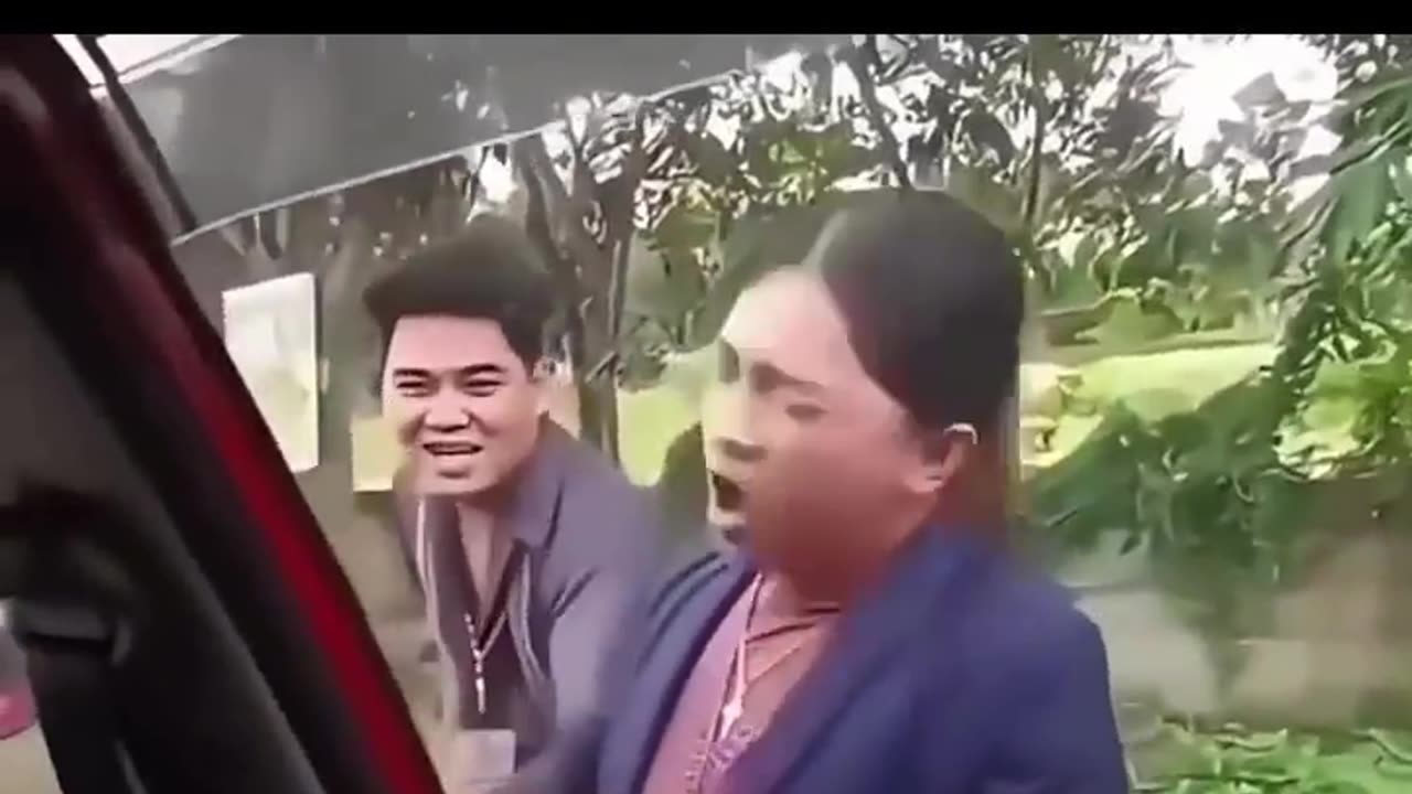 😂🤚 Epic Fail: Giving The Finger Without Getting Caught! | FunFM