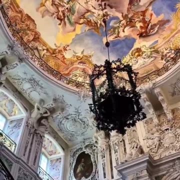 DATE AI COSTRUTTORI SOLO GLI STRUMENTI DELL'EPOCA, POI FATEGLI COSTRUIRE QUESTO PALAZZO