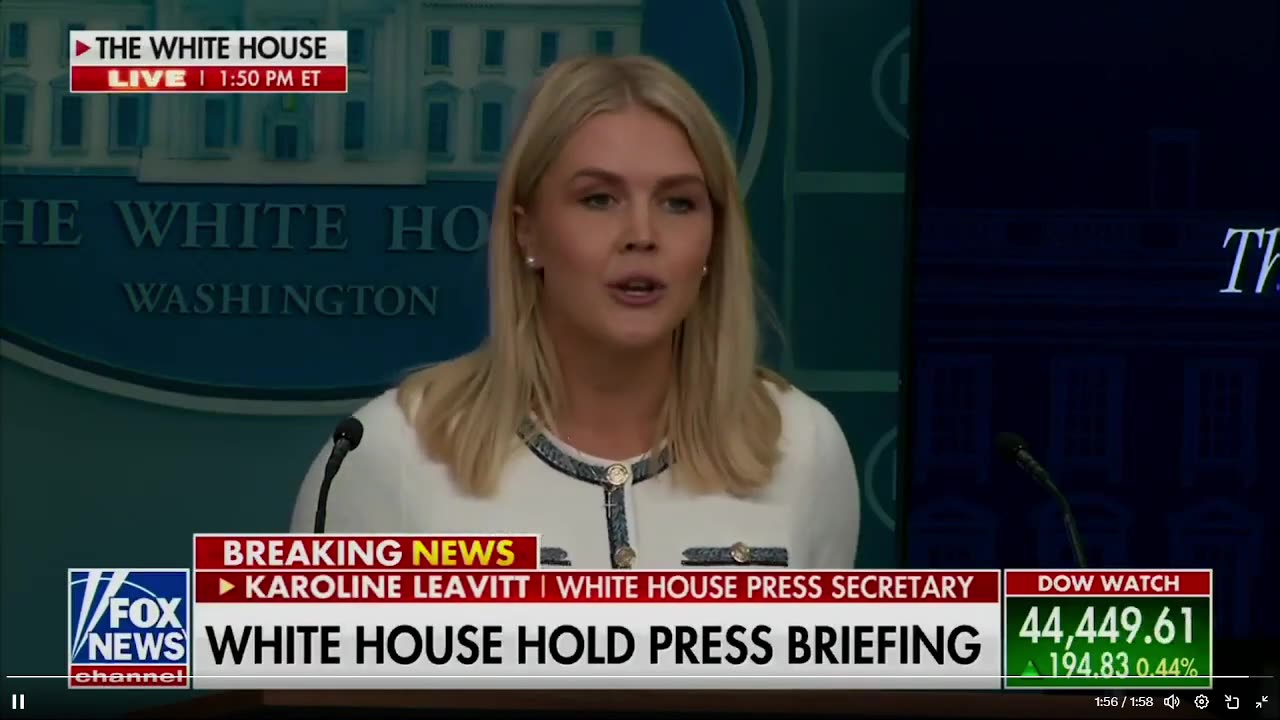 🚨Karoline Leavitt vừa thông báo Tổng thống Trump đã được chẩn đoán bị suy tĩnh mạch mãn tính.